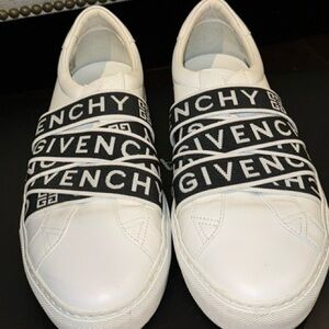 AUTHENTIC Givenchy women's  White Sneakers